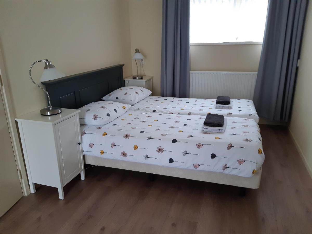 Logement 'De Witte Klok' Oude Bildtzijl Exterior foto